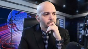 Daniel Aranzamendi Podcast. No podemos rendirnos ante la victoria de Donald J. Trump sobre Kamala Harris. Es momento de comenzar a trabajar desde ya para defender los ideales progresistas, la libertad de la mujer, a los inmigrantes, las minorías, y la libertad en Estados Unidos.